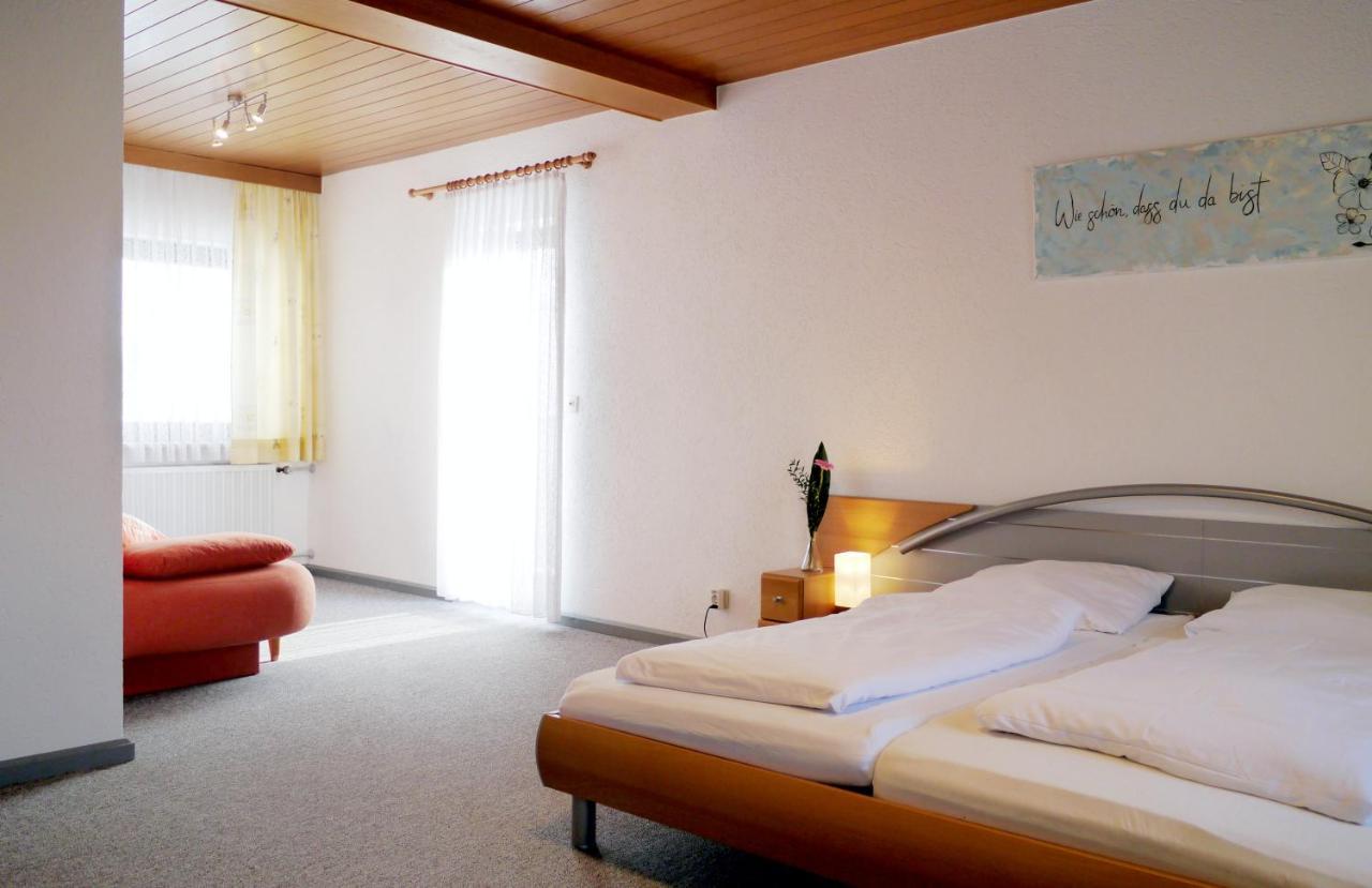 Pension Tanne Ноймаркт-ін-дер-Оберпфальц Екстер'єр фото